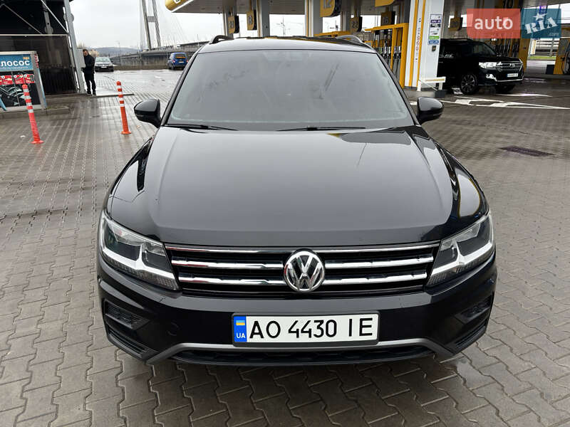 Внедорожник / Кроссовер Volkswagen Tiguan 2019 в Киеве