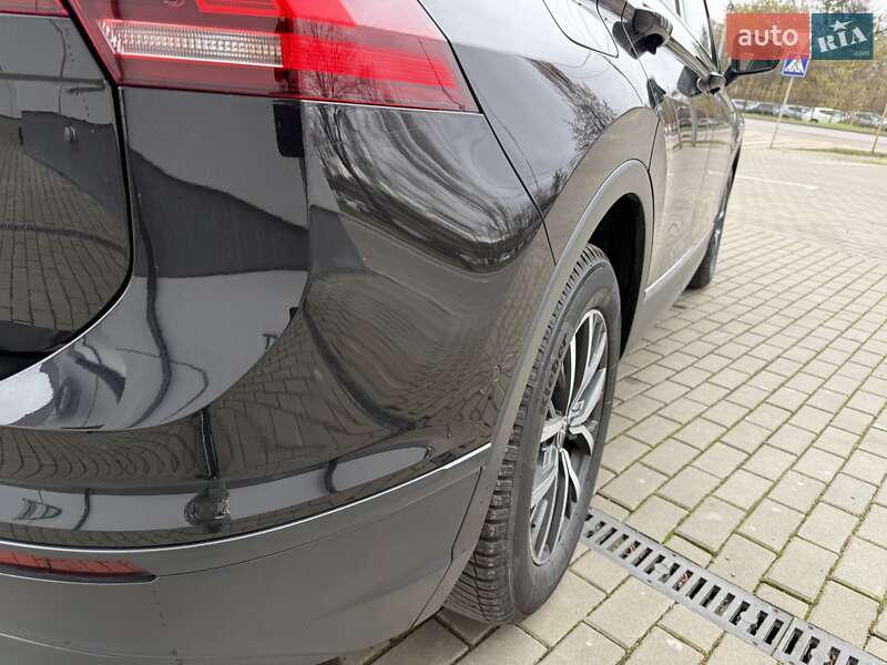 Внедорожник / Кроссовер Volkswagen Tiguan 2020 в Луцке