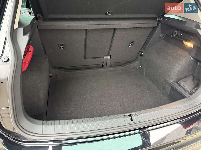 Внедорожник / Кроссовер Volkswagen Tiguan 2020 в Луцке