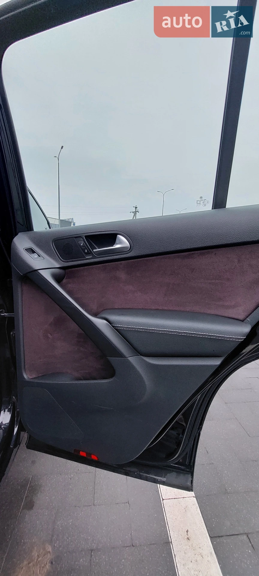 2013 Volkswagen Tiguan - мініатюра 25