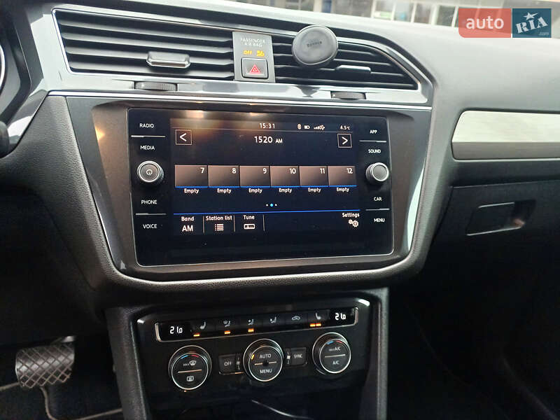 Внедорожник / Кроссовер Volkswagen Tiguan 2018 в Горишних Плавнях