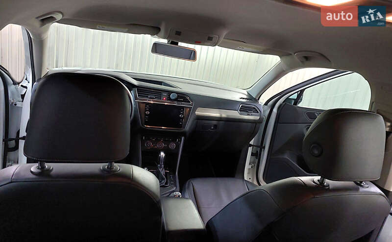 Внедорожник / Кроссовер Volkswagen Tiguan 2018 в Горишних Плавнях