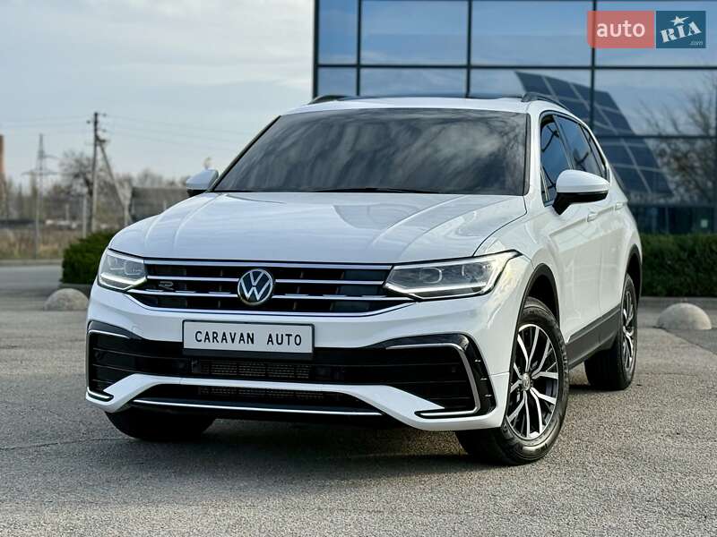 Внедорожник / Кроссовер Volkswagen Tiguan 2021 в Днепре