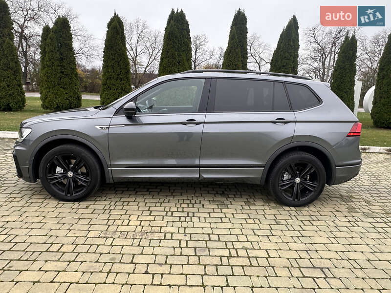 Внедорожник / Кроссовер Volkswagen Tiguan 2019 в Одессе