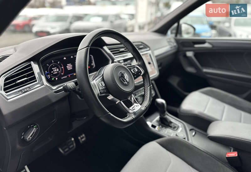 Внедорожник / Кроссовер Volkswagen Tiguan 2020 в Днепре