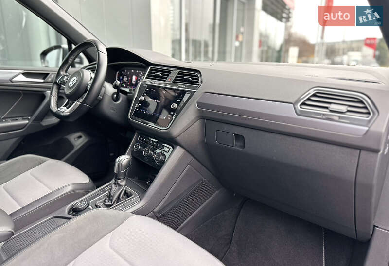 Внедорожник / Кроссовер Volkswagen Tiguan 2020 в Днепре