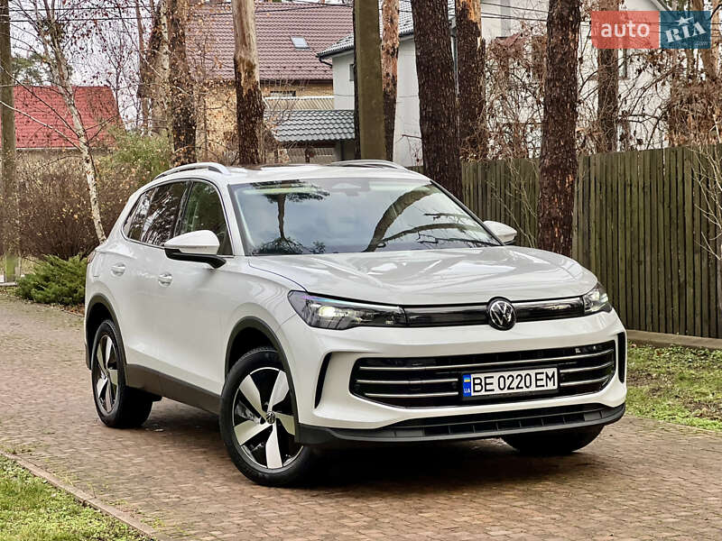 Внедорожник / Кроссовер Volkswagen Tiguan 2024 в Киеве