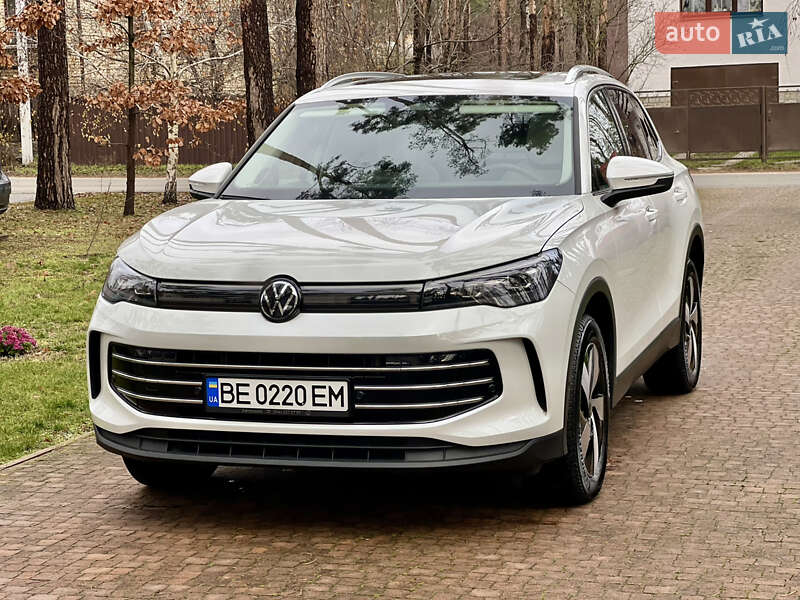 Внедорожник / Кроссовер Volkswagen Tiguan 2024 в Киеве