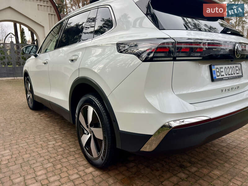 Внедорожник / Кроссовер Volkswagen Tiguan 2024 в Киеве