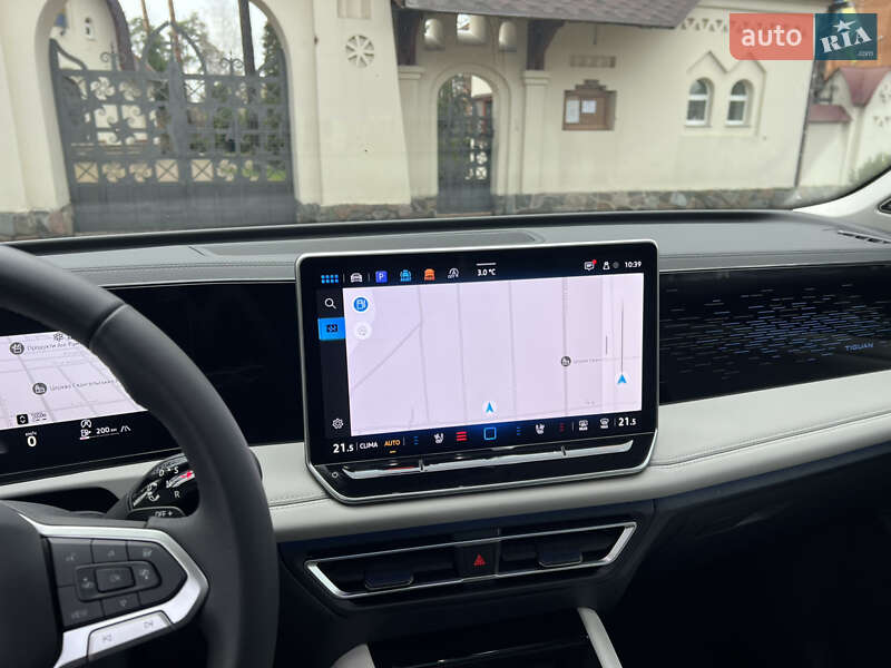 Внедорожник / Кроссовер Volkswagen Tiguan 2024 в Киеве