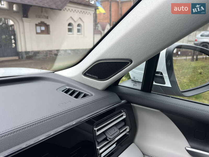 Внедорожник / Кроссовер Volkswagen Tiguan 2024 в Киеве