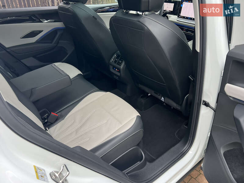 Внедорожник / Кроссовер Volkswagen Tiguan 2024 в Киеве