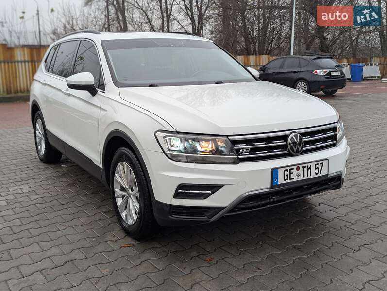 Внедорожник / Кроссовер Volkswagen Tiguan 2018 в Виннице