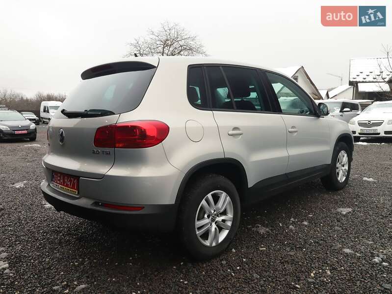Внедорожник / Кроссовер Volkswagen Tiguan 2012 в Кременце