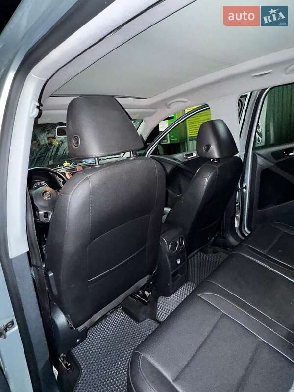 Внедорожник / Кроссовер Volkswagen Tiguan 2011 в Черновцах фото 7 Внедорожник / Кроссовер Volkswagen Tiguan 2011 в Черновцах