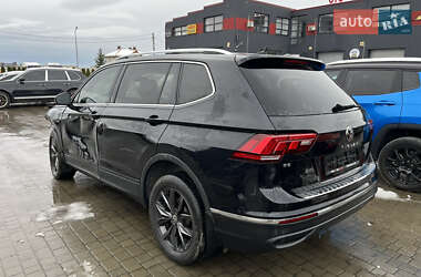 Позашляховик / Кросовер Volkswagen Tiguan 2022 в Львові