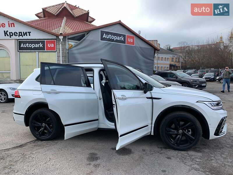 Внедорожник / Кроссовер Volkswagen Tiguan 2023 в Виннице