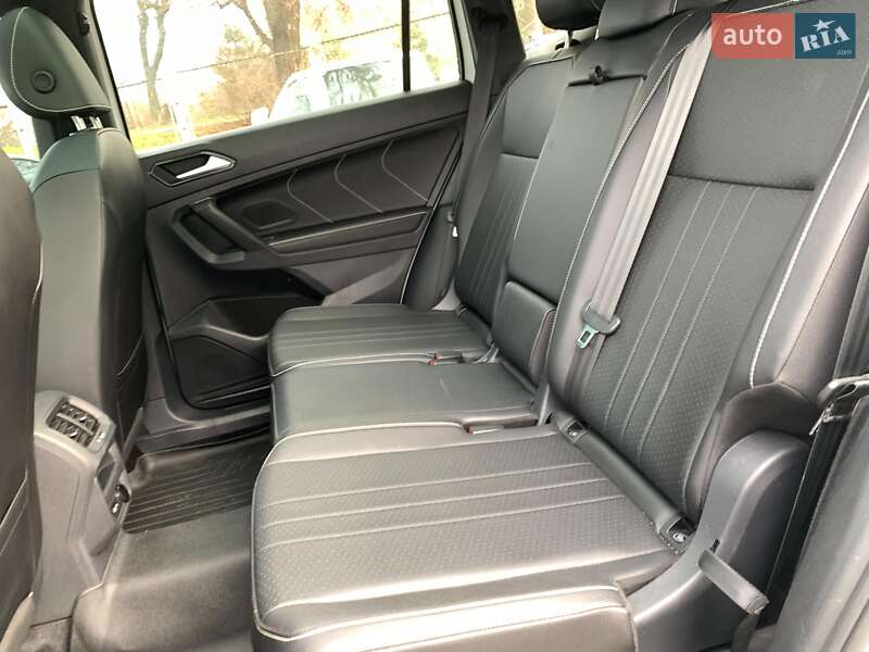 Внедорожник / Кроссовер Volkswagen Tiguan 2023 в Виннице