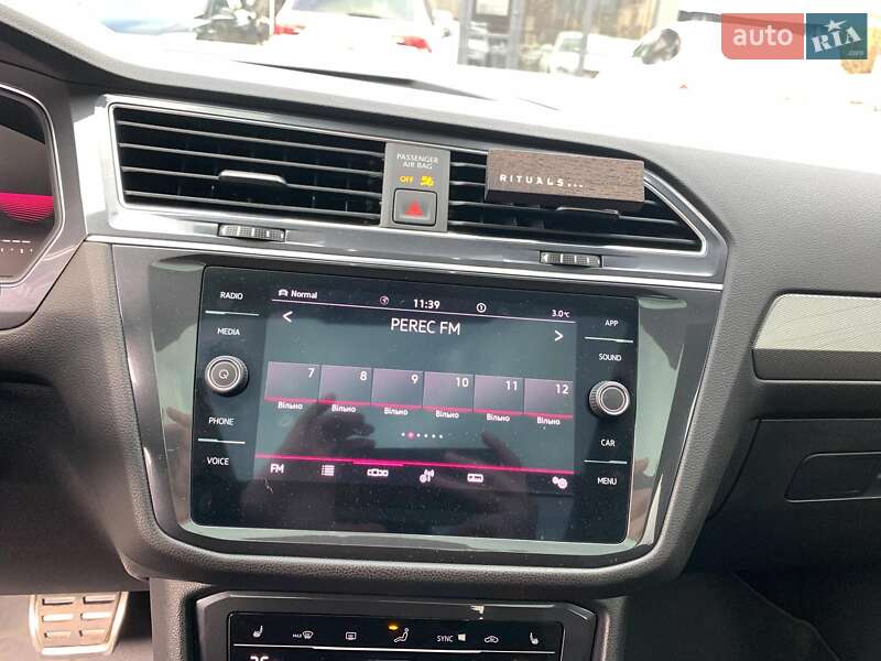 Внедорожник / Кроссовер Volkswagen Tiguan 2023 в Виннице