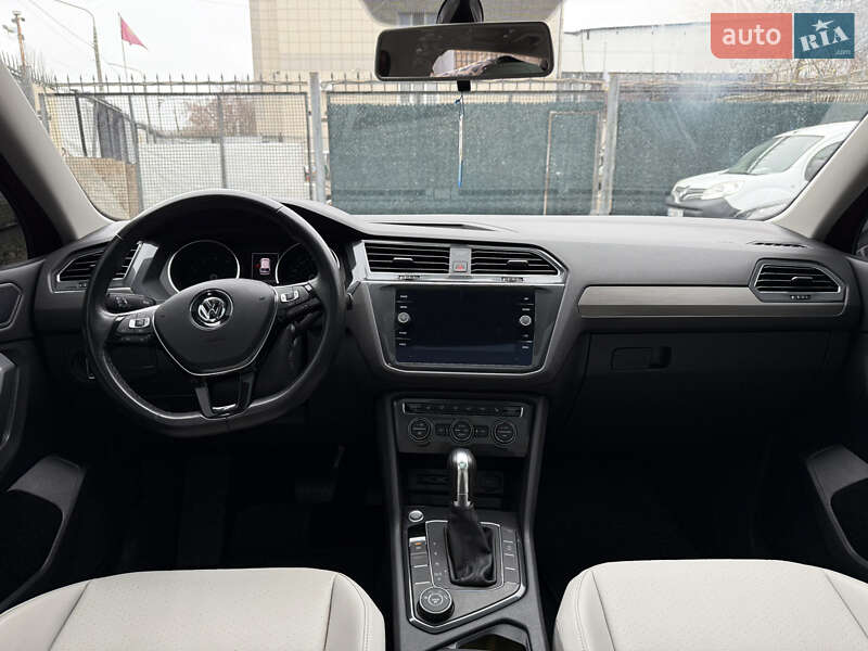 Внедорожник / Кроссовер Volkswagen Tiguan 2019 в Запорожье
