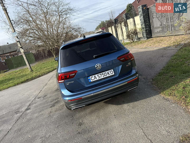 Позашляховик / Кросовер Volkswagen Tiguan 2017 в Василькові