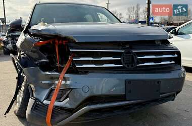 Внедорожник / Кроссовер Volkswagen Tiguan 2019 в Киеве