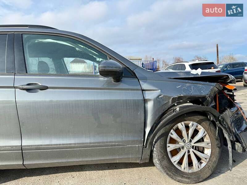 Внедорожник / Кроссовер Volkswagen Tiguan 2019 в Киеве