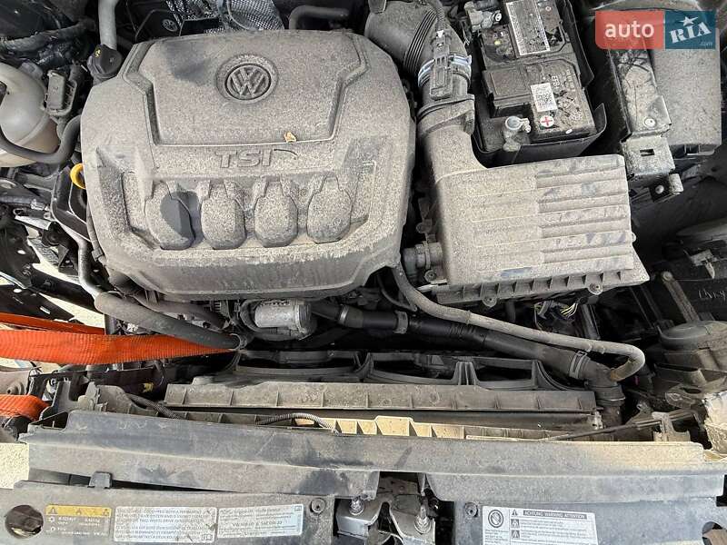 Внедорожник / Кроссовер Volkswagen Tiguan 2019 в Киеве