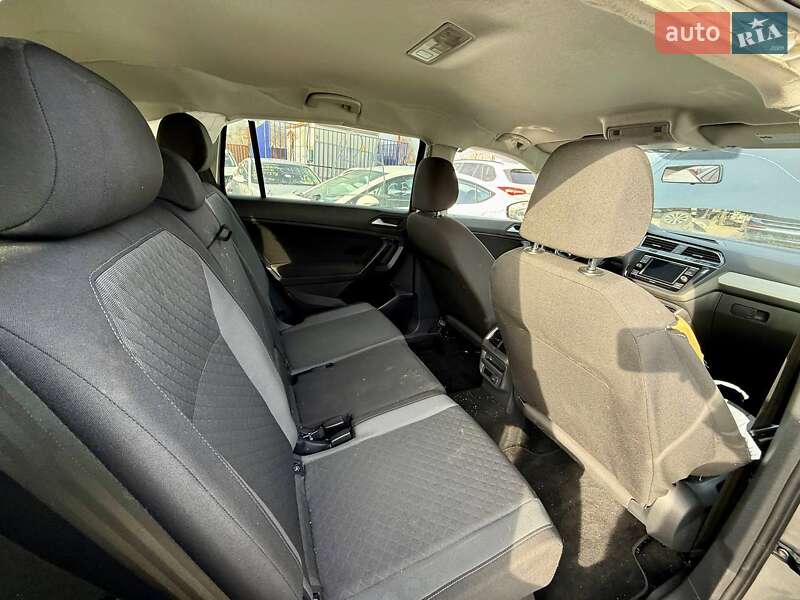 Внедорожник / Кроссовер Volkswagen Tiguan 2019 в Киеве
