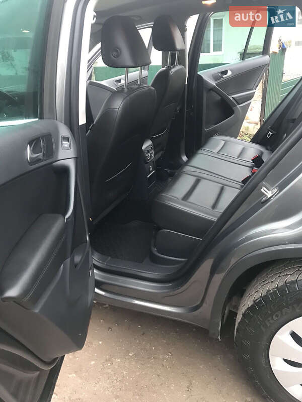 Внедорожник / Кроссовер Volkswagen Tiguan 2013 в Тернополе