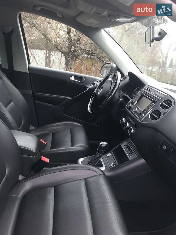 Внедорожник / Кроссовер Volkswagen Tiguan 2013 в Тернополе