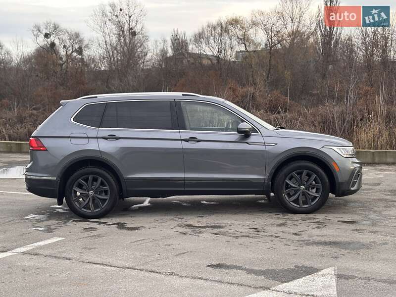 Внедорожник / Кроссовер Volkswagen Tiguan 2022 в Ирпене