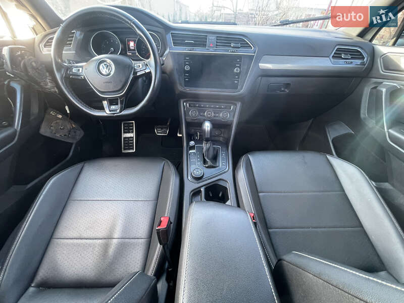 Внедорожник / Кроссовер Volkswagen Tiguan 2021 в Львове