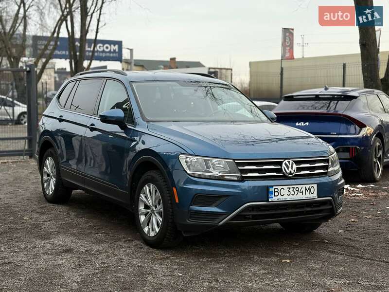 Внедорожник / Кроссовер Volkswagen Tiguan 2018 в Львове