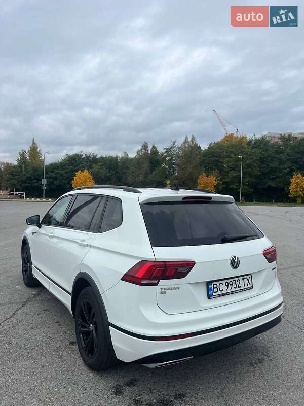 Внедорожник / Кроссовер Volkswagen Tiguan 2019 в Львове