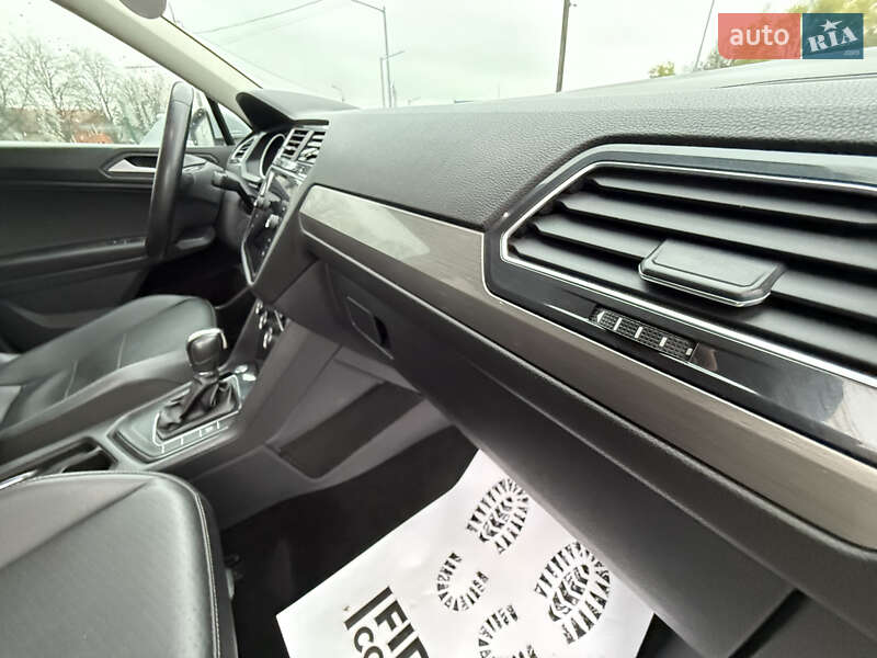 Внедорожник / Кроссовер Volkswagen Tiguan 2019 в Луцке