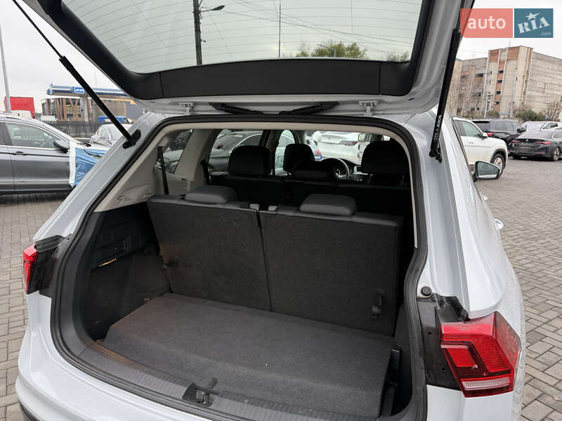 Внедорожник / Кроссовер Volkswagen Tiguan 2019 в Луцке