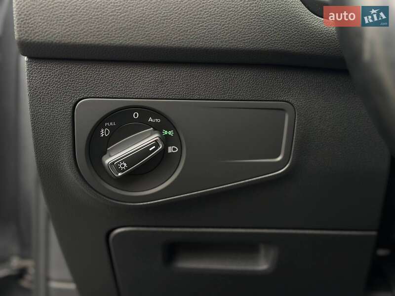 Внедорожник / Кроссовер Volkswagen Tiguan 2017 в Ровно