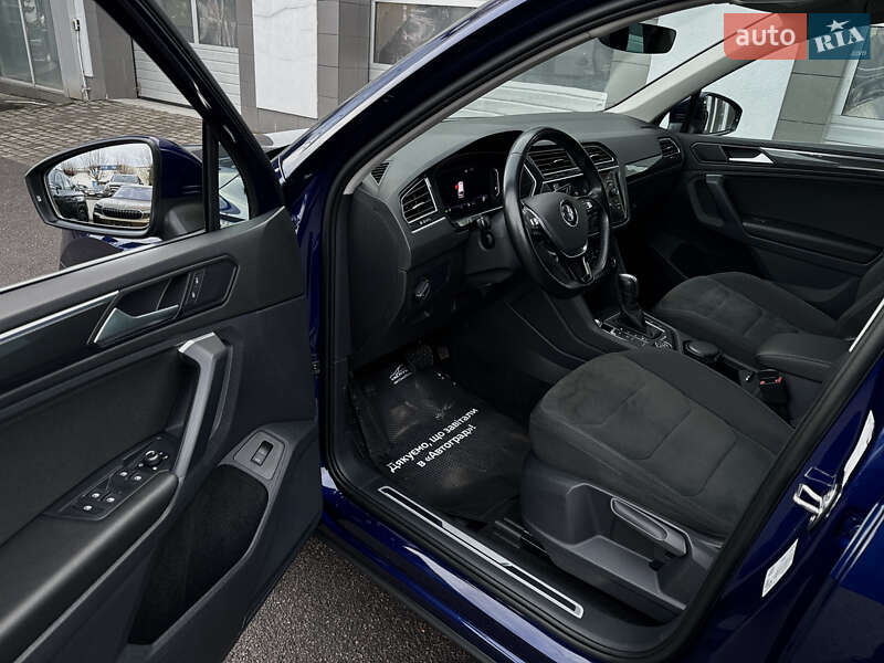 Внедорожник / Кроссовер Volkswagen Tiguan 2019 в Ровно