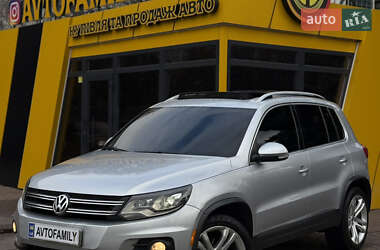 Внедорожник / Кроссовер Volkswagen Tiguan 2011 в Киеве