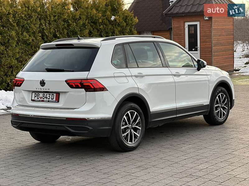 Внедорожник / Кроссовер Volkswagen Tiguan 2022 в Стрые