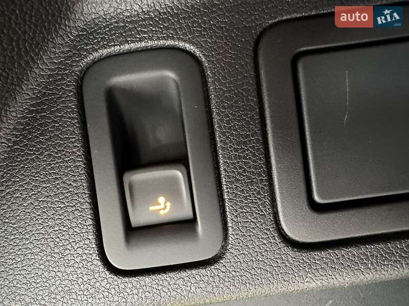 Внедорожник / Кроссовер Volkswagen Tiguan 2022 в Стрые