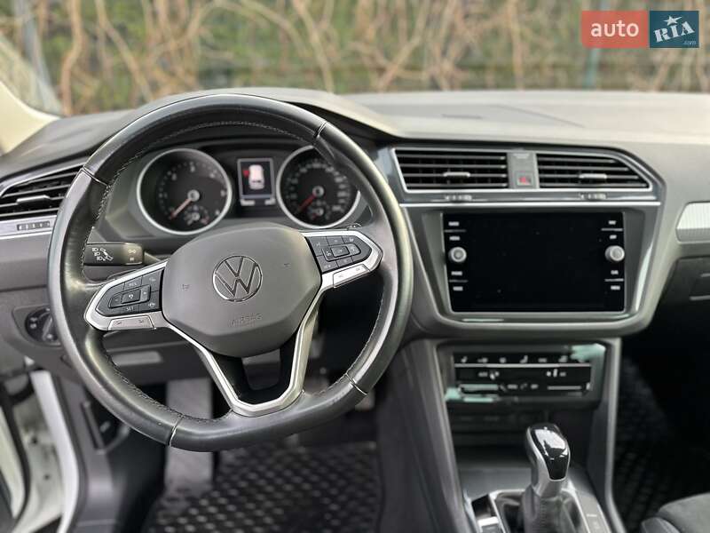 Внедорожник / Кроссовер Volkswagen Tiguan 2022 в Стрые