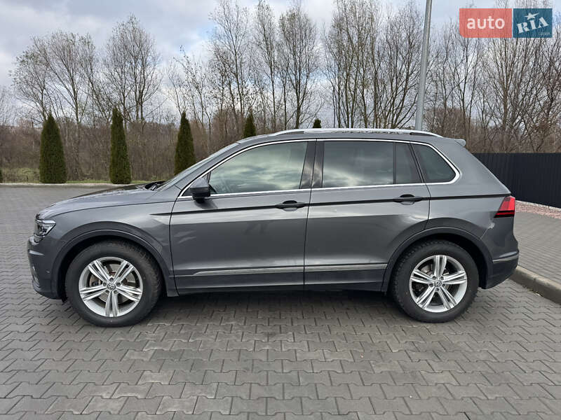 Внедорожник / Кроссовер Volkswagen Tiguan 2018 в Хмельницком