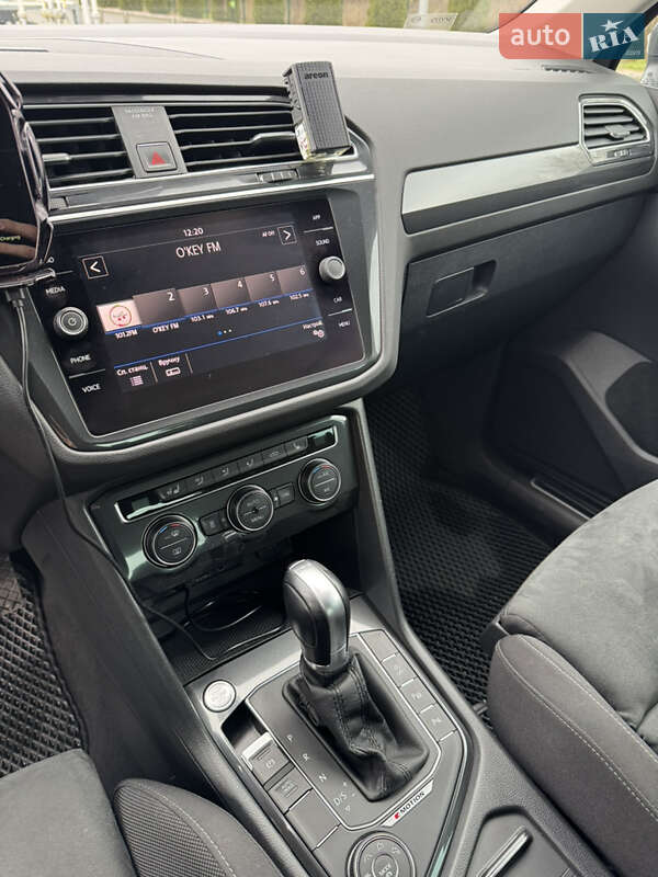 Внедорожник / Кроссовер Volkswagen Tiguan 2018 в Хмельницком