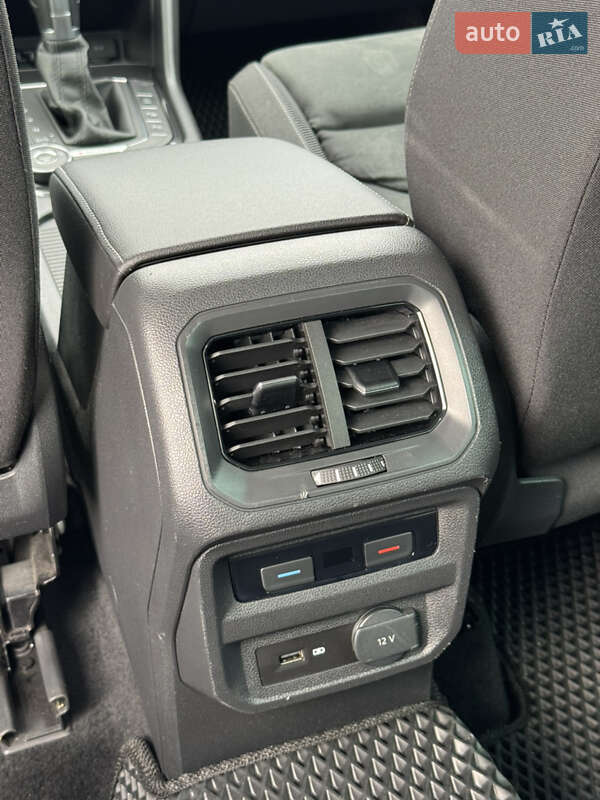 Внедорожник / Кроссовер Volkswagen Tiguan 2018 в Хмельницком