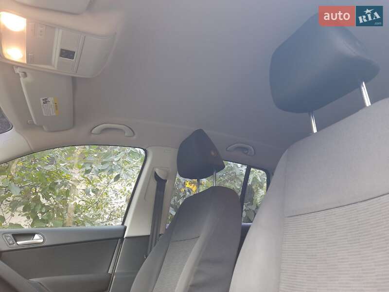 Внедорожник / Кроссовер Volkswagen Tiguan 2012 в Буче фото 9 Внедорожник / Кроссовер Volkswagen Tiguan 2012 в Буче