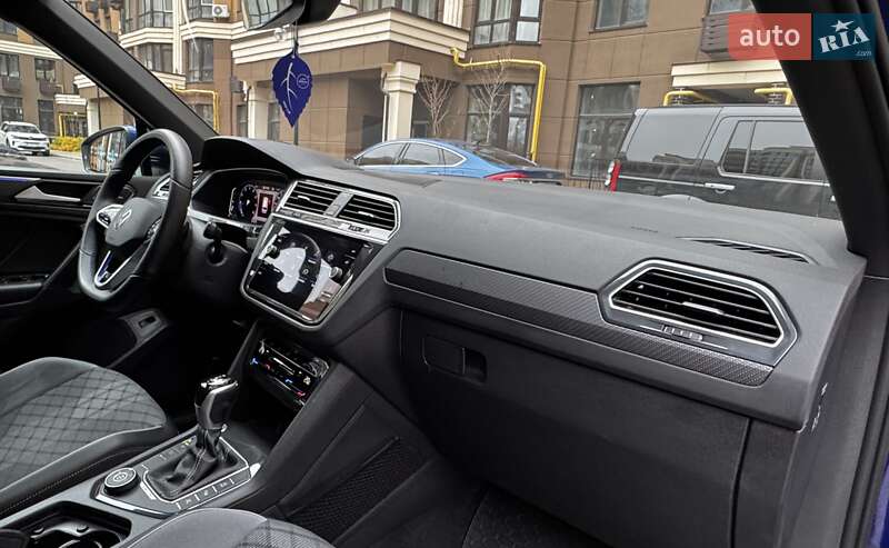 Позашляховик / Кросовер Volkswagen Tiguan 2021 в Києві