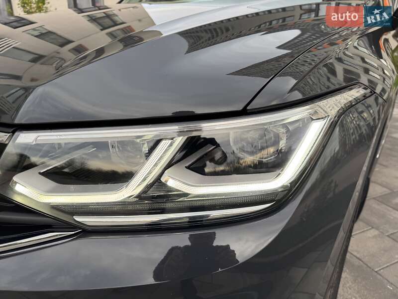 Внедорожник / Кроссовер Volkswagen Tiguan 2021 в Киеве