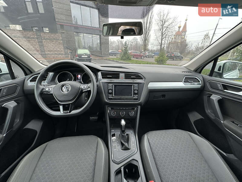 Внедорожник / Кроссовер Volkswagen Tiguan 2020 в Кременчуге фото 8 Внедорожник / Кроссовер Volkswagen Tiguan 2020 в Кременчуге